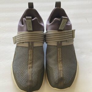 Nike Metcon. Gently used